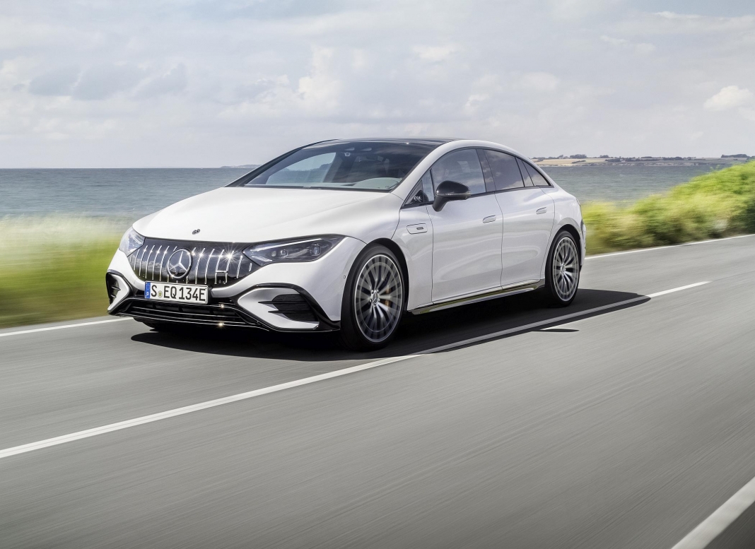 Mercedes-AMG EQE 53 4MATICMercedes-AMG EQE 53 4MATIC