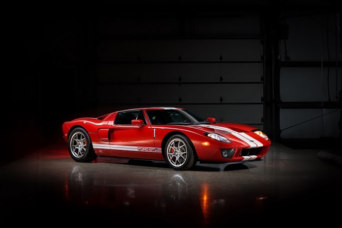 2005-Ford-GT-_0
