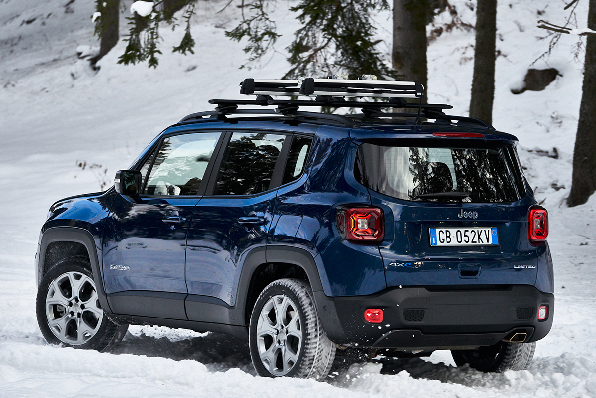Jeep-Renegade-4xe-Limited_4