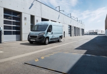 Toyota vai lançar furgão elétrico de grandes dimensões em 2024