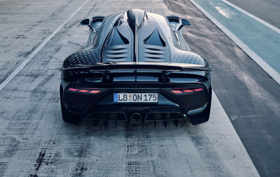 Der neue Mercedes-AMG ONE: Formel-1-Technologie für die StraßeThe new Mercedes-AMG ONE: Formula 1 technology for the road