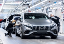 Mercedes-Benz revê estratégia de produção para novos modelos elétricos