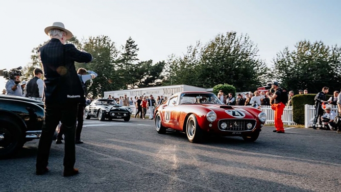 4.-stunning-sports-cars-making-their-way-to-grid