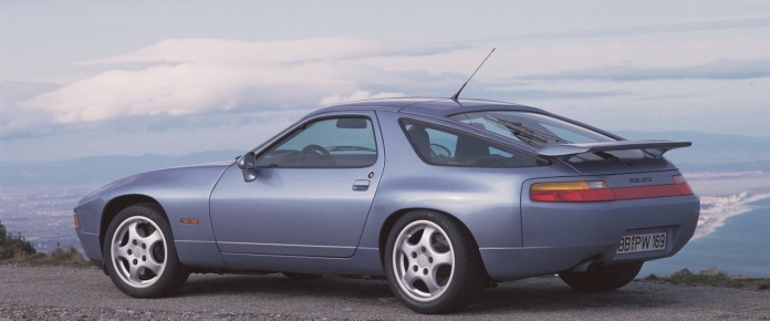 1 porsche-928-gts