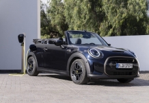 O primeiro Mini Cabrio elétrico chegou ao mercado