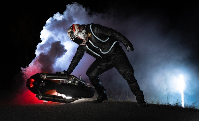 620cc959ef7b78e2063ec033_Jeans campaign