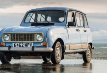 Renault 4CV: O “quattre pattes” francês