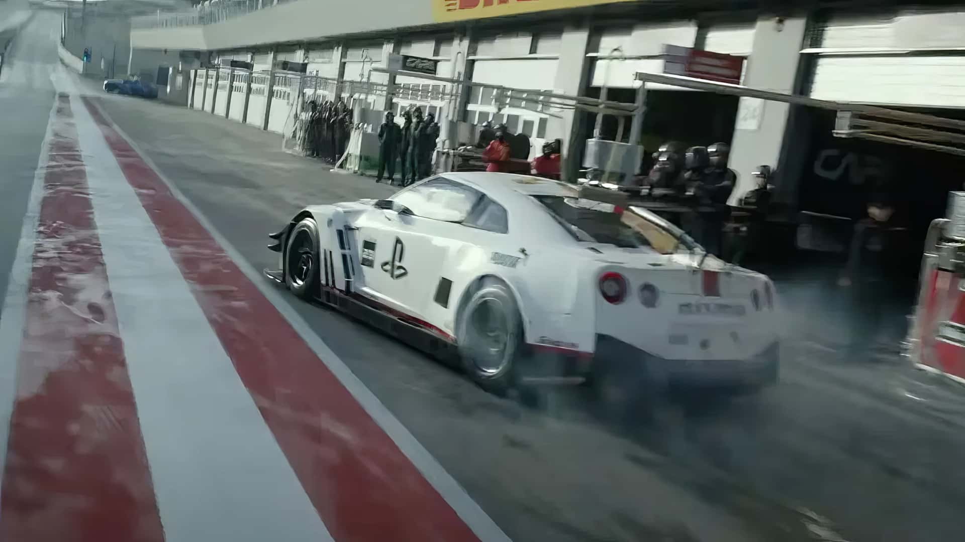 Gran Turismo da vida real! Nissan mostra carro dirigido com