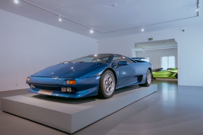 lambo-diablo-print-2274