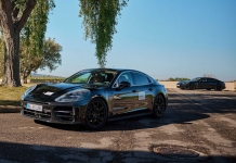 Porsche Panamera terá quatro versões plug-in e novo chassis avançado