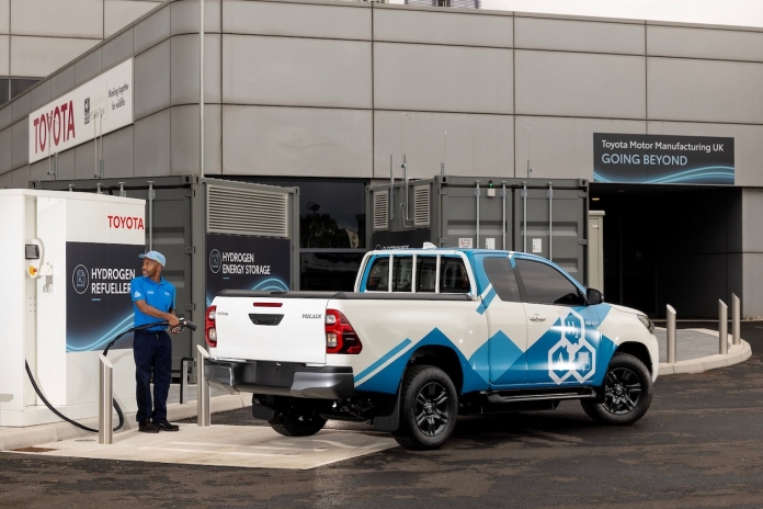 1 Hydrogen_Hilux_107