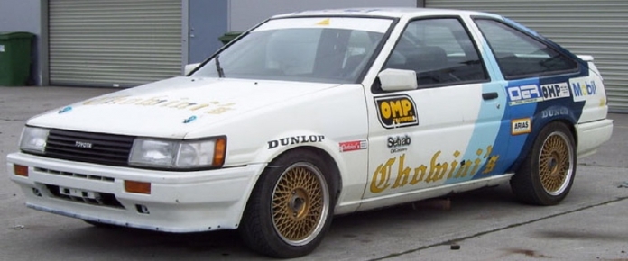 1 ToyotaCorollaAE86Chowinis