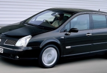 Vinte automóveis estranhamente bonitos