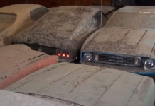 Uma descoberta incrível com mais de 300 automóveis clássicos