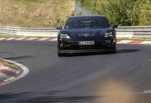 Novo Porsche Taycan fulmina o seu próprio tempo (e do Tesla Model S) em Nürburgring