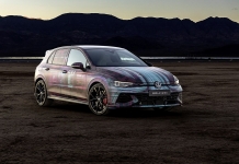 Novo Volkswagen Golf revela linhas gerais e avanços tecnológicos