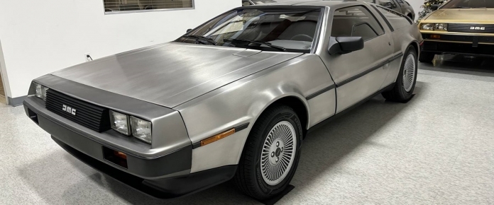 1 DeLoreanDMC-12JohnnyCarson