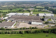 Stellantis aumenta a produção de módulos de propulsão elétrica