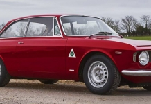 Alfa Romeo Giulia GTA: Una bella macchina