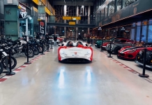 A maior garagem de supercarros do mundo