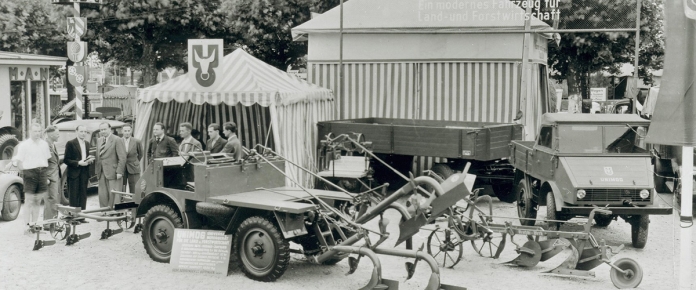 Heute vor 75 Jahren: Auslieferung des ersten in Serie gefertigten Unimog75 years ago today: Delivery of the first series-produced Unimog