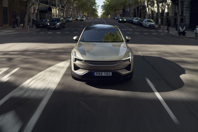 682902_20240627_Polestar_adds_rear-wheel_drive_to_Polestar_3_line-up-scaled