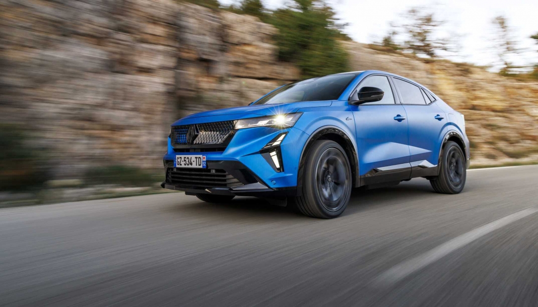 Renault Rafale E-Tech Plug-in-Hybrid 300 4x4.