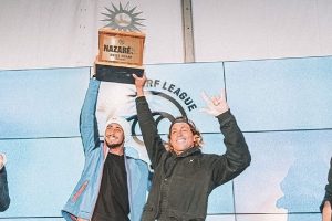 Nazaré Tow Surfing Challenge