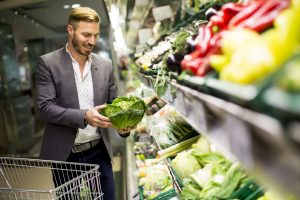 Os essenciais na despensa de um homem saudável