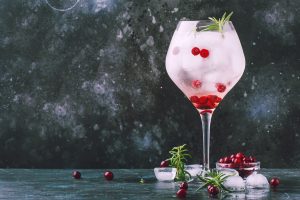 Adoce os serões com estes cocktails de fruta