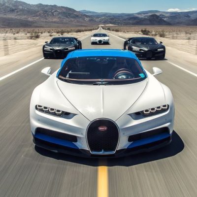 Bugatti Chiron atravessa Vale da Morte