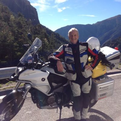 O Abramovich vem cá rezar mas a mim não me deixam entrar