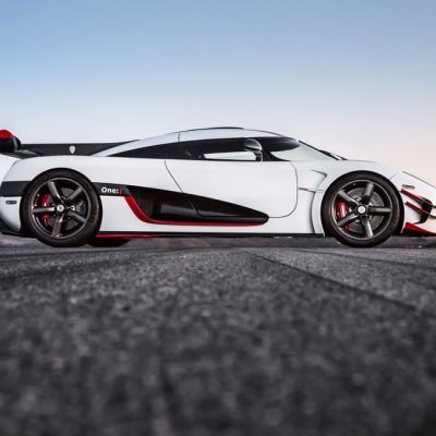 Koenigsegg adapta suspensões remotamente