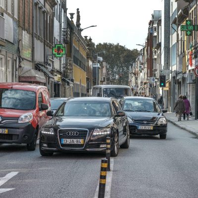 Condutores autónomos no Porto
