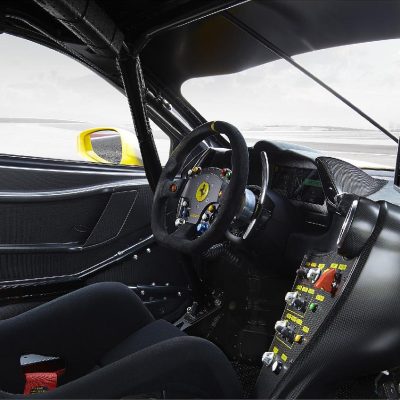 Ferrari 488 Challenge revelado nas finais mundiais