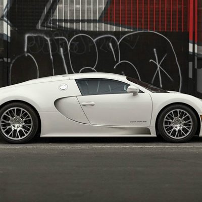 Último Bugatti Veyron Super Sport está à venda