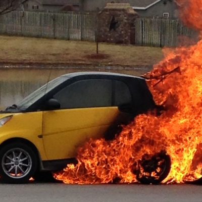 Vários Smart Fortwo pegam fogo nos EUA