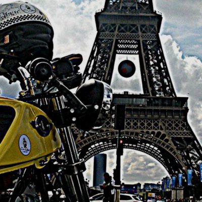 De moto 50 cc até Paris