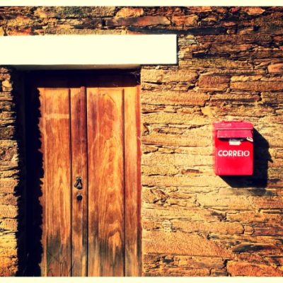 Já ninguém escreve ao Ti Manel