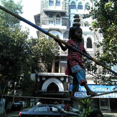 A infernal e apaixonante Mumbai