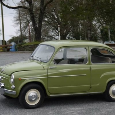 A bordo do incrível Seat 600 D