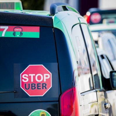 Uber vs táxis: Porque não é fácil tomar partido