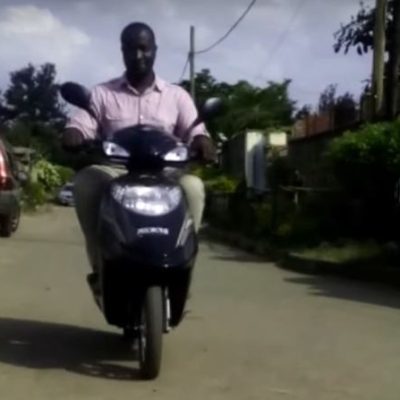 Estudantes do Quénia criam scooters elétricas